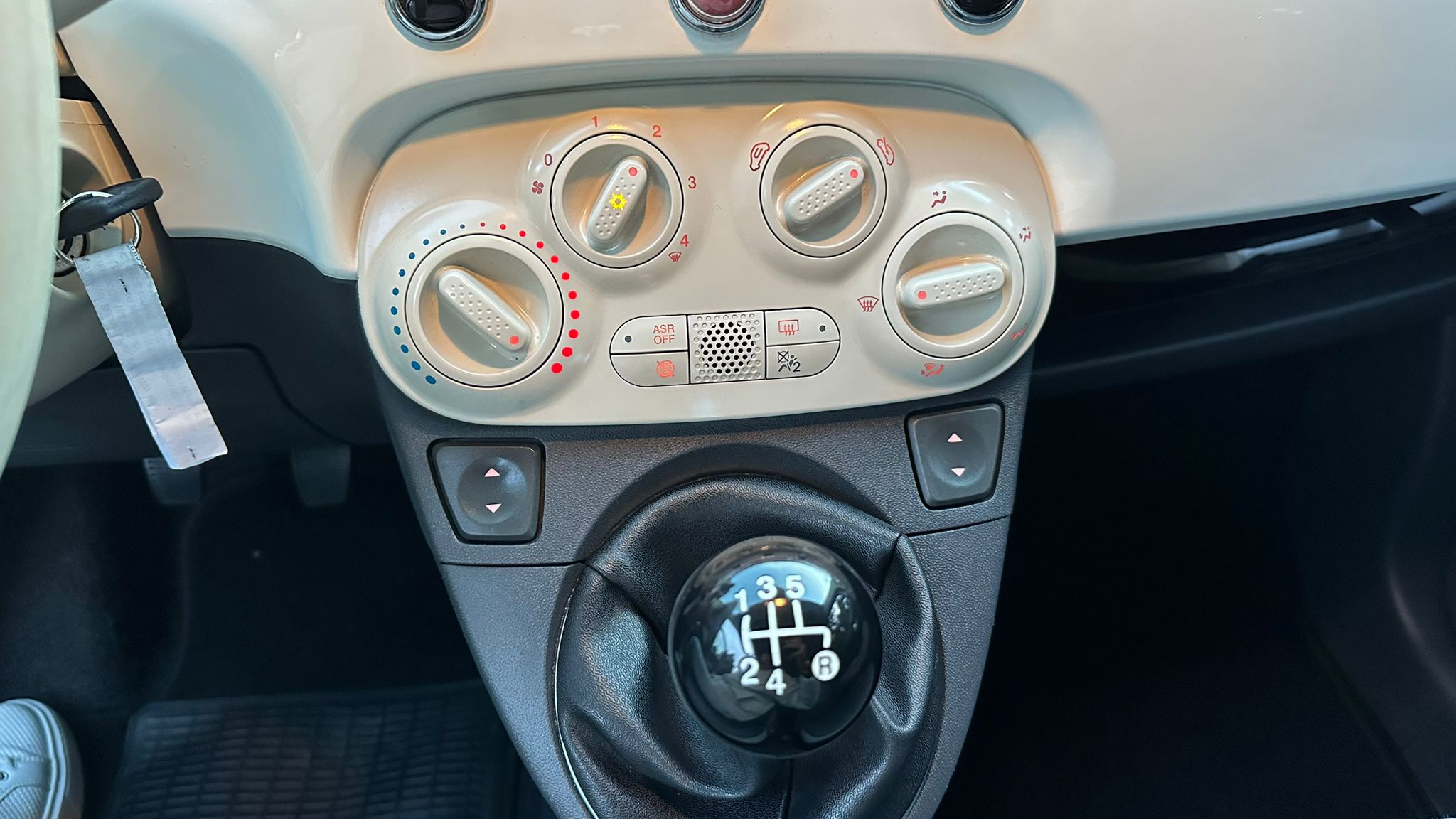 Fiat 500 Cabrio 1.2 Popstar 2015 NEOP GPL leggi testo